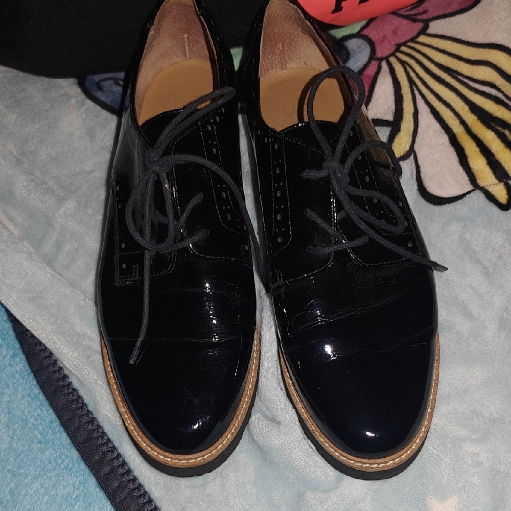 Black Patent Leather Oxford Shoes - Picture 8 of 12